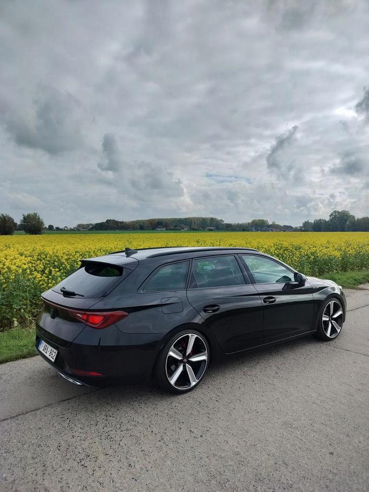 Seat Leon Sportstourer FR edition 1.5tsi 131pk bwj 06/2020, Auto's, Seat, Particulier, Leon, ABS, Adaptive Cruise Control, Airbags