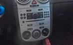 Opel radio met code, Auto diversen, Autoradio's, Ophalen of Verzenden, Zo goed als nieuw