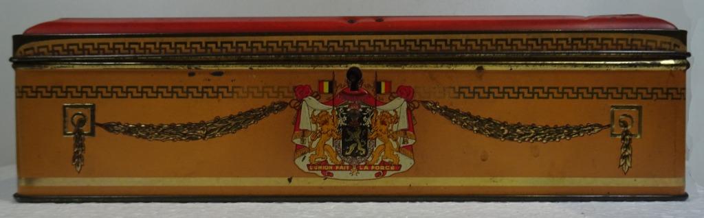 BOITE A BISCUITS EN METAL, Collections, Boîte en métal, Utilisé, Biscuits, Enlèvement ou Envoi