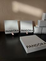 Pandora et histoire d'or, Enlèvement ou Envoi, Or, Pandora