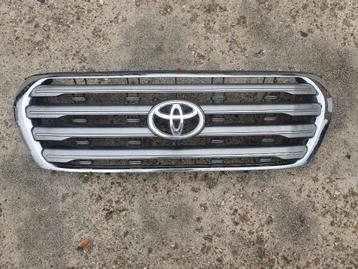 Voorgrill Toyota 200 beschikbaar voor biedingen