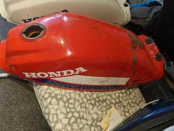 Honda MT Tanks beschikbaar voor biedingen
