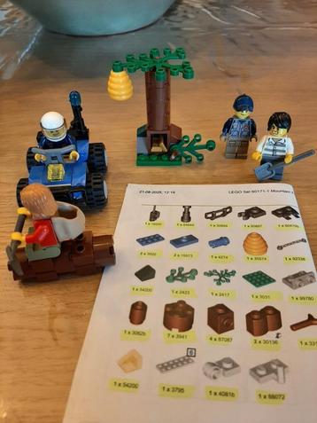 Lego set 60171 Mountain Fugitives beschikbaar voor biedingen
