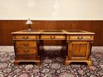 Klassiek Engels Chesterfield Bureau Partnerdesk, Antiek en Kunst, Ophalen of Verzenden