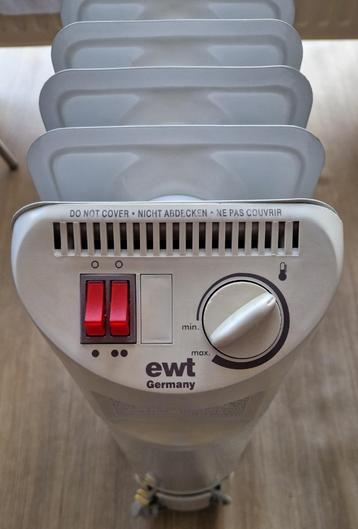 Radiateur à huile électrique EWT sur roues 2500 watts, 800 watts ou plus, Moins de 60 cm, Enlèvement, Utilisé