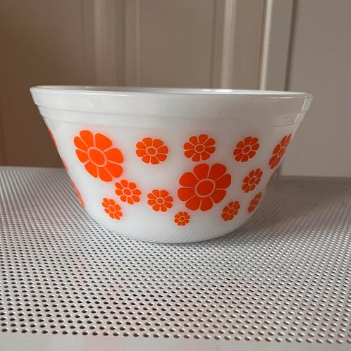 Vintage vuurvaste kom - Federal Glass - oranje bloemen, Antiek en Kunst, Antiek | Servies los, Ophalen of Verzenden
