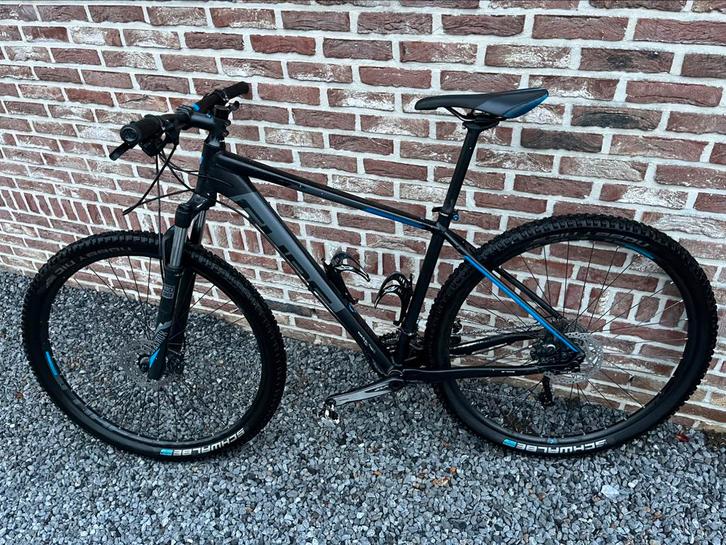 Mountainbike cube attention 29”, Fietsen en Brommers, Fietsen | Mountainbikes en ATB, Zo goed als nieuw, Ophalen