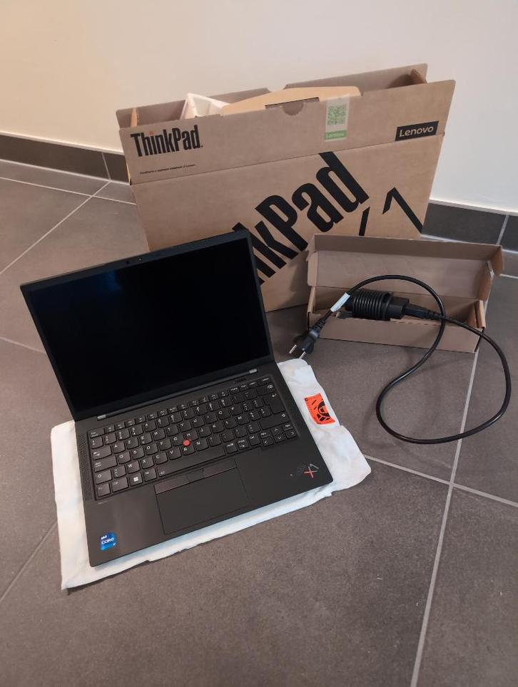 Lenovo Thinkpad Carbon X1 gen11 - i7, Computers en Software, Windows Laptops, Zo goed als nieuw, 14 inch, SSD, 4 Ghz of meer, 16 GB