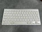 Clavier magique Apple AZERTY, Enlèvement ou Envoi, Azerty, Utilisé, Apple