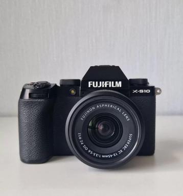 Fujifilm XS 10 camera + 15-45 mm lens beschikbaar voor biedingen
