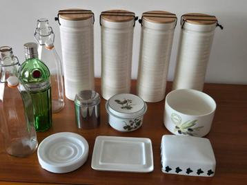 Twaalf nieuwe keuken items van tweede verblijf  beschikbaar voor biedingen