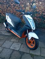 A klasse agility naked 2 takt volledig in orde papieren oké, Fietsen en Brommers, Ophalen, Klasse A (25 km/u), Tweetakt, Agility