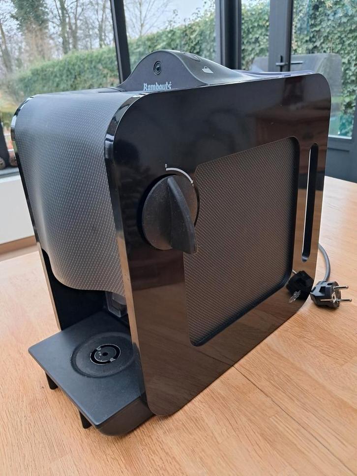 Rombouts koffieapparaat, Elektronische apparatuur, Koffiezetapparaten, Gebruikt, Koffiepads en cups, Afneembaar waterreservoir