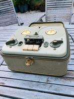 Grundig bandrecorder, Enlèvement, Magnétophone