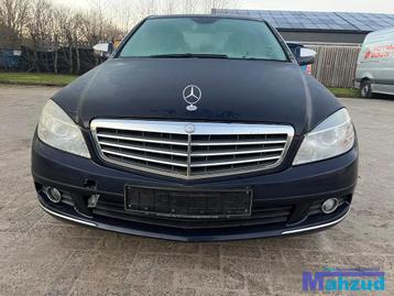 MERCEDES C KLASSE W204 Blauw C359 Voorbumper 2007-2011 beschikbaar voor biedingen