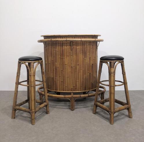 Vintage tiki bar en krukken, Huis en Inrichting, Tafels | Bijzettafels, Ophalen