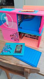 Lol poppenhuis, Kinderen en Baby's, Speelgoed | Poppenhuizen, Ophalen, Zo goed als nieuw, Poppenhuis