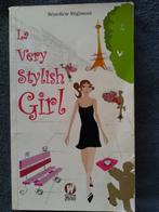 "La very stylish girl" Bénédicte Régimont (2005), Livres, Mode, Utilisé, Enlèvement ou Envoi, Bénédicte Régimont, Mode en général