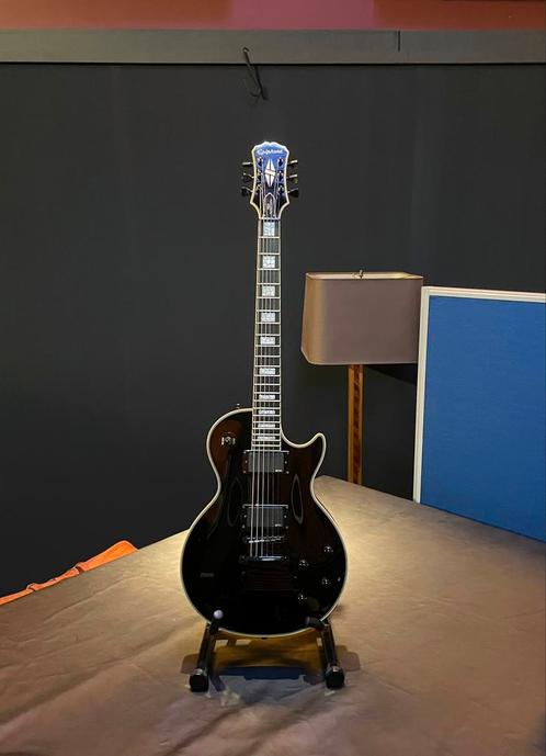 Epiphone Les Paul Custom, Matt Heafy signature 2014, Musique & Instruments, Instruments à corde | Guitares | Électriques, Comme neuf