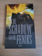 In de schaduw van de Feniks - Dans l'ombre du phenix, Boeken, Ophalen of Verzenden, Zo goed als nieuw