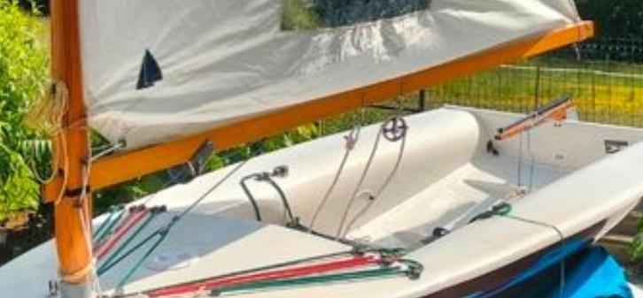 Zoek een houten boom voor een oude zeilboot „Europa” om te d, Watersport en Boten, Zeilen en Zeiltoebehoren, Accessoires, Ophalen