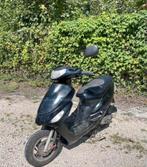 Peugeot v-clic, Fietsen en Brommers, Benzine, 25 cc, Overige modellen, Gebruikt