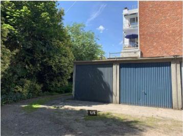Garagebox te koop Sint-Amandsberg Gent beschikbaar voor biedingen