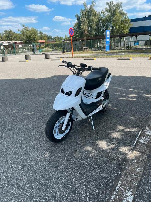 Yamaha Booster 2017 Topstaat, Fietsen en Brommers, Scooters | Yamaha, Zo goed als nieuw, Ophalen of Verzenden