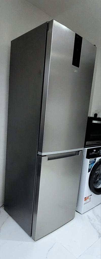 koelkast met vriezer, Elektronische apparatuur, Koelkasten en IJskasten, Ophalen