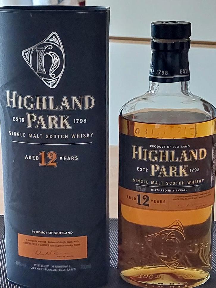 Highland Park-Scotch Whisky-Single malt-12 ans-70 cl-ouvert, Collections, Vins, Comme neuf, Autres types, Autres régions, Enlèvement ou Envoi