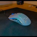 Un modèle glorieux de, Enlèvement