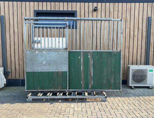 Voorwand | 2820 x 2150 mm | Hardhout, Dieren en Toebehoren, Stalling en Weidegang, Opfok, Stalling, Weidegang, Accessoires