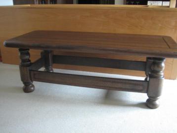 Salontafel beschikbaar voor biedingen