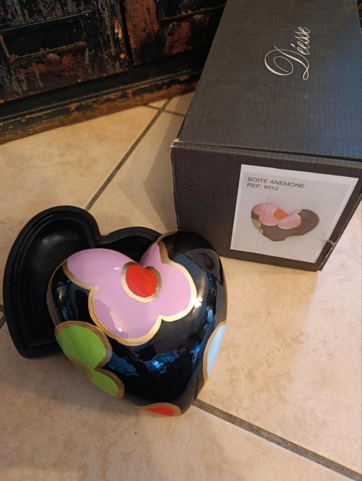 Godin: juwelendoos „Anemone”
Genummerd 4/100, Antiek en Kunst, Kunst | Overige Kunst, Ophalen of Verzenden