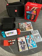 Nintendo switch oled met 8 games en 2 cases, Ophalen, Zo goed als nieuw, Switch OLED
