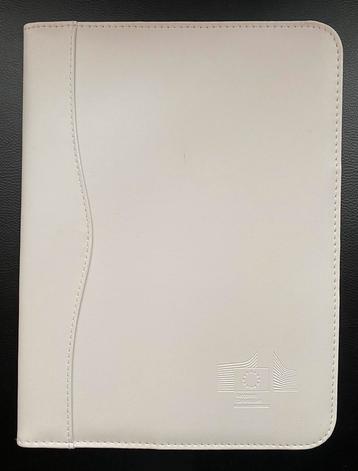 Nieuwe notebookbeschermer van 9 stuks, prijs: €3/st beschikbaar voor biedingen