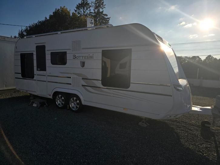 Tabbert botteseni 590 janvier 2023, Caravans en Kamperen, Caravans, Particulier, Tabbert, Douche, Ophalen