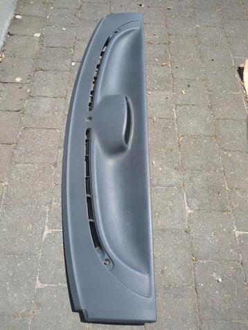 Twingo 1 dashboardkap beschikbaar voor biedingen