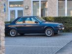 BJZONDER MOOIE BMW E30 1.6 i BAUER LAZUR BLAUW, Auto's, Achterwielaandrijving, 4 cilinders, Cabriolet, Leder