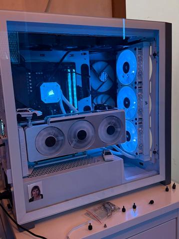 High end gaming pc nieuwstaat. beschikbaar voor biedingen