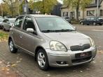 Toyota Yaris 1.3i - Apple Carplay - Proper auto, Auto's, Toyota, 4 deurs, Stof, 4 cilinders, Electronic Stability Program (ESP)