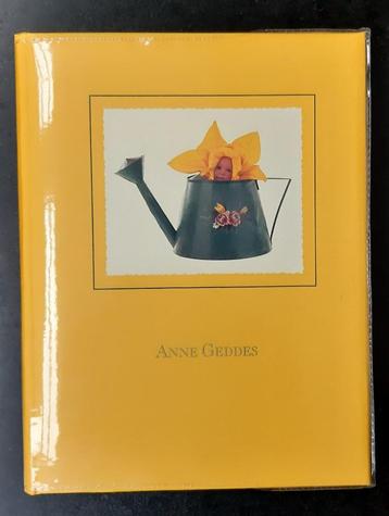 Fotoalbum Anne Geddes en fotoalbum tulpen beschikbaar voor biedingen