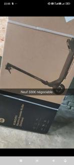 Neuf dans son boit avec casque, Enlèvement, Neuf