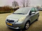 Toyota Yaris 1.3 VVTi Luna MMT (Automaat ), Auto's, Toyota, Automaat, Bedrijf, Grijs, Groen