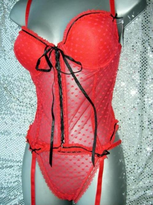 Uitdagend corsetje met bijhorende string, Vêtements | Femmes, Sous-vêtements & Lingerie, String, Envoi