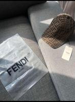 Nieuwe bruine pet van Fendi, Verzenden, Nieuw, One size fits all, Pet