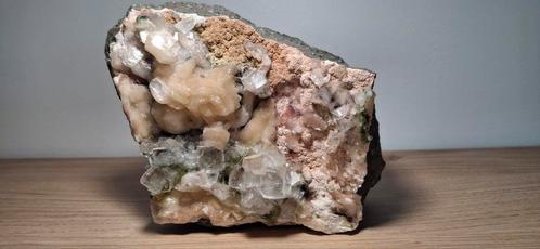 pràchtige mineraal apofyliet, heulandiet en stilbiet, Verzamelen, Mineralen en Fossielen, Mineraal, Ophalen