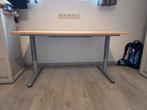 Bureau Ikea, Ophalen, In hoogte verstelbaar, Zo goed als nieuw, Bureau