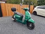 Peugeot django 125cc 2022 met 4452km nieuwstaat, Scooter, Bedrijf, 125 cc, 11 kW of minder