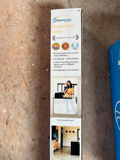 Oprolbaar traphekje van Dreambaby, Kinderen en Baby's, Traphekjes, Zo goed als nieuw, Oprolhekje, 115 cm of meer, Ophalen